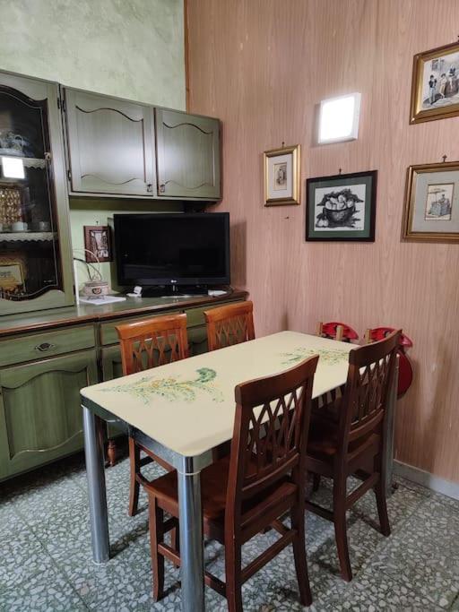 Apartamento Napoli Residenza Castiglia Exterior foto